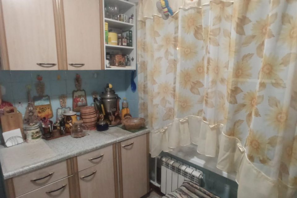 Продаётся 3-комнатная квартира, 59.9 м²