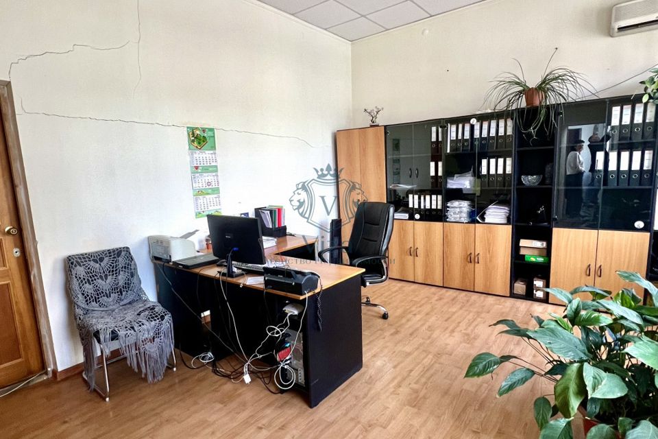 Продаётся 2-комнатная квартира, 65.3 м²