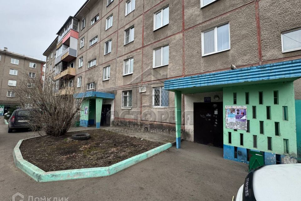 Продаётся 3-комнатная квартира, 67.8 м²