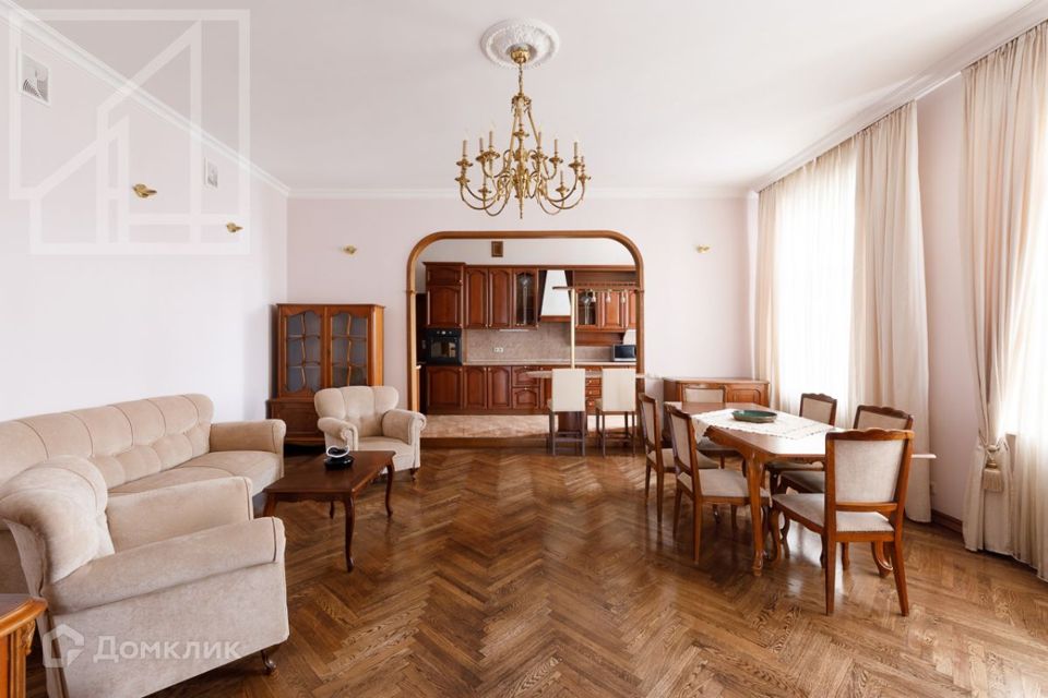 Сдаётся 5-комнатная квартира, 170 м²