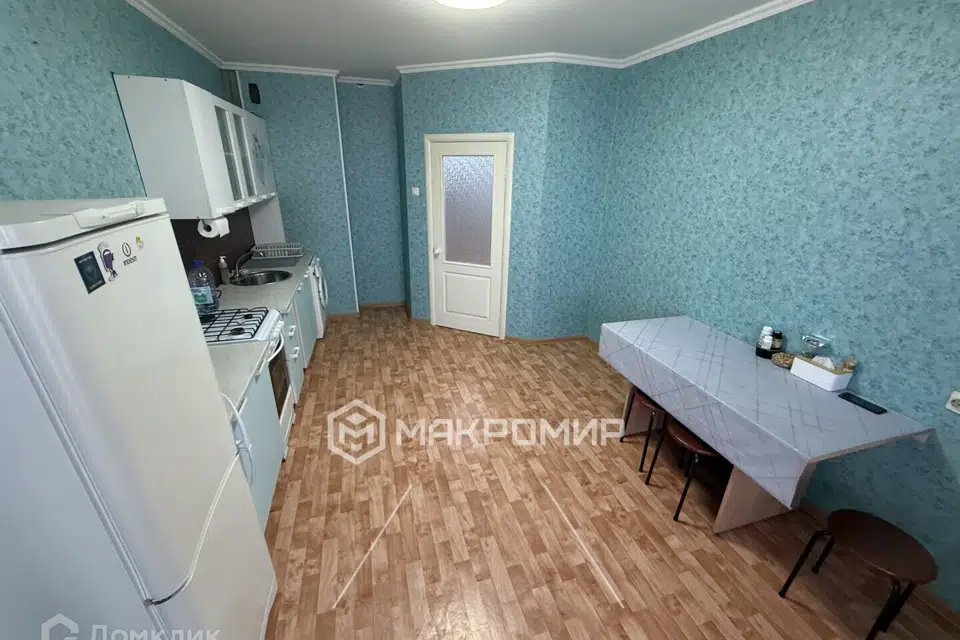 Продаётся 1-комнатная квартира, 50 м²