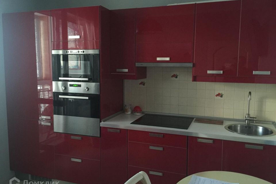 Сдаётся 1-комнатная квартира, 42 м²