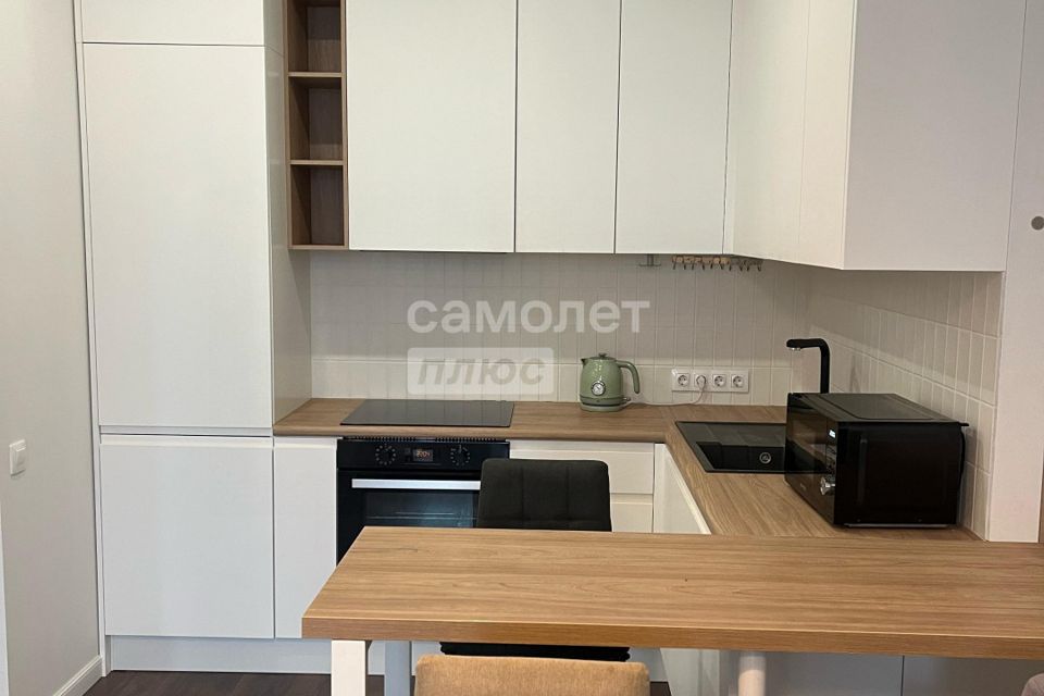 Продаётся 1-комнатная квартира, 42 м²