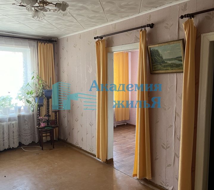 Продаётся 3-комнатная квартира, 43 м²