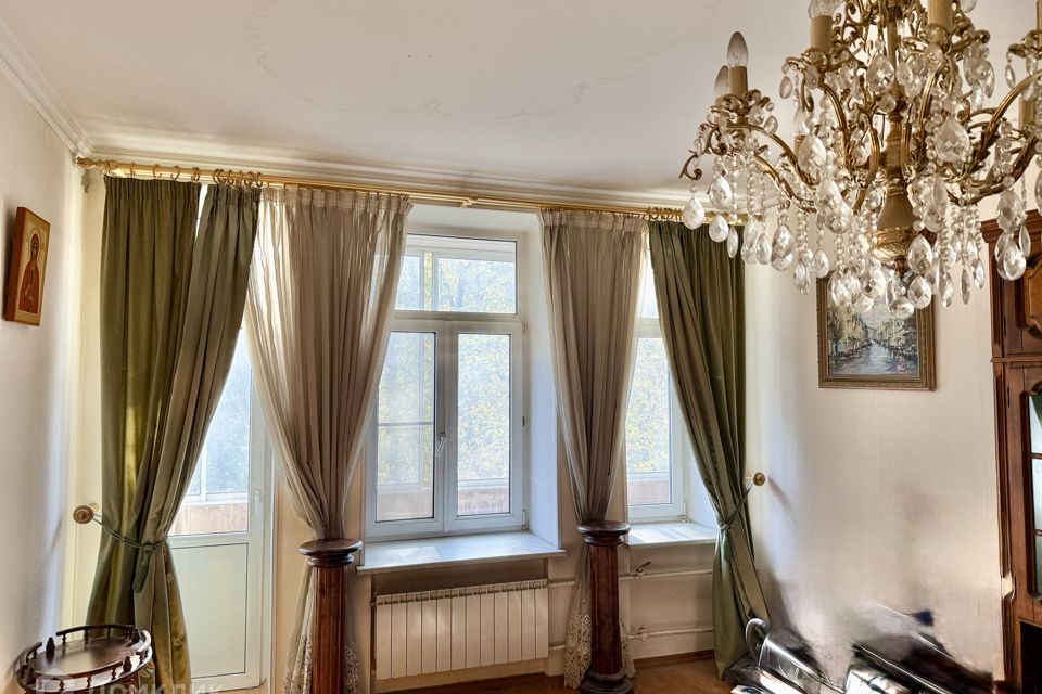 Продаётся 2-комнатная квартира, 61.8 м²