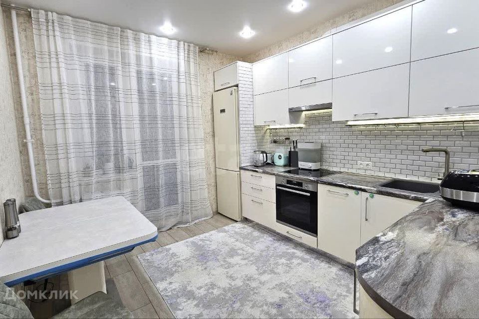 Продаётся 2-комнатная квартира, 58.4 м²