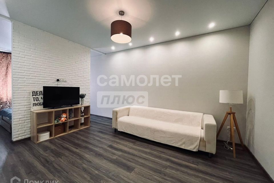 Продаётся 1-комнатная квартира, 51 м²