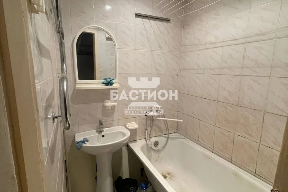 Продаётся 3-комнатная квартира, 53.2 м²