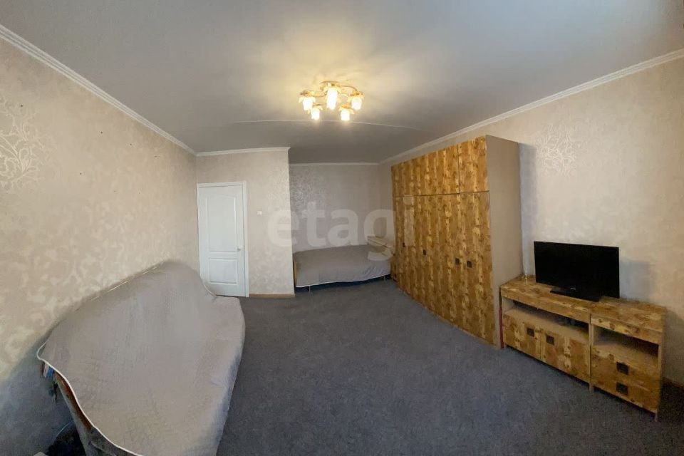 Продаётся 1-комнатная квартира, 41.7 м²