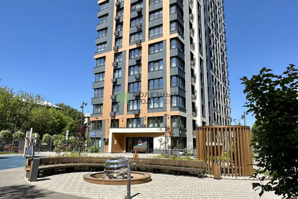 Продаётся 2-комнатная квартира, 60.8 м²