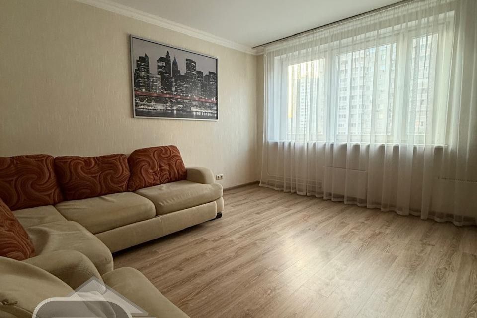 Продаётся 2-комнатная квартира, 57 м²