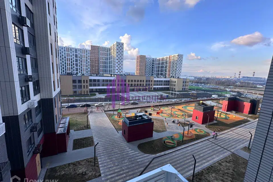Продаётся 3-комнатная квартира, 77 м²