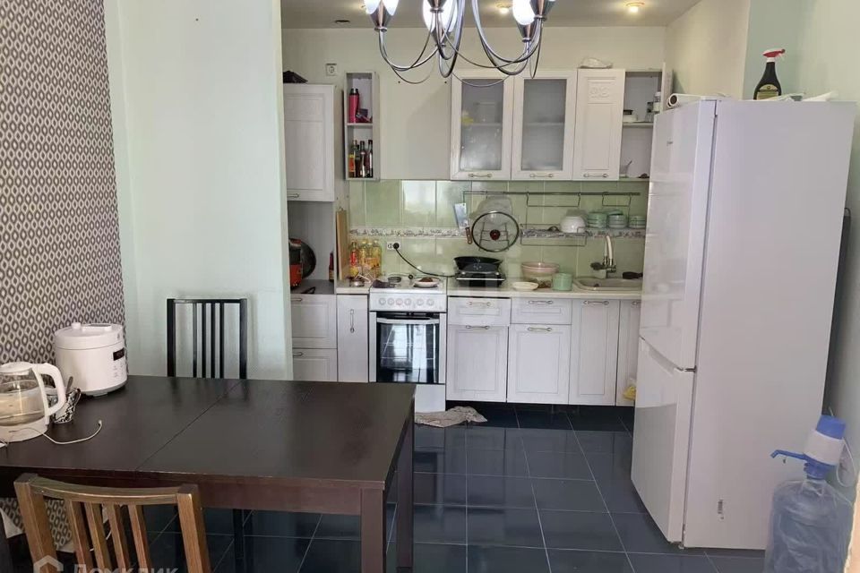 Продаётся 3-комнатная квартира, 55.7 м²