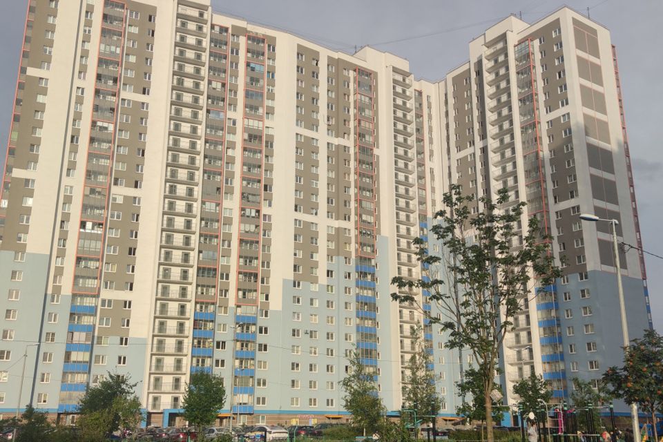 Сдаётся 2-комнатная квартира, 70 м²