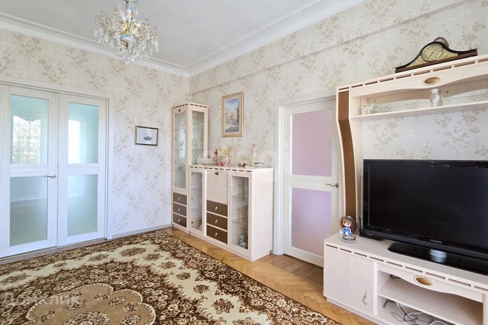 Продаётся 3-комнатная квартира, 75.5 м²