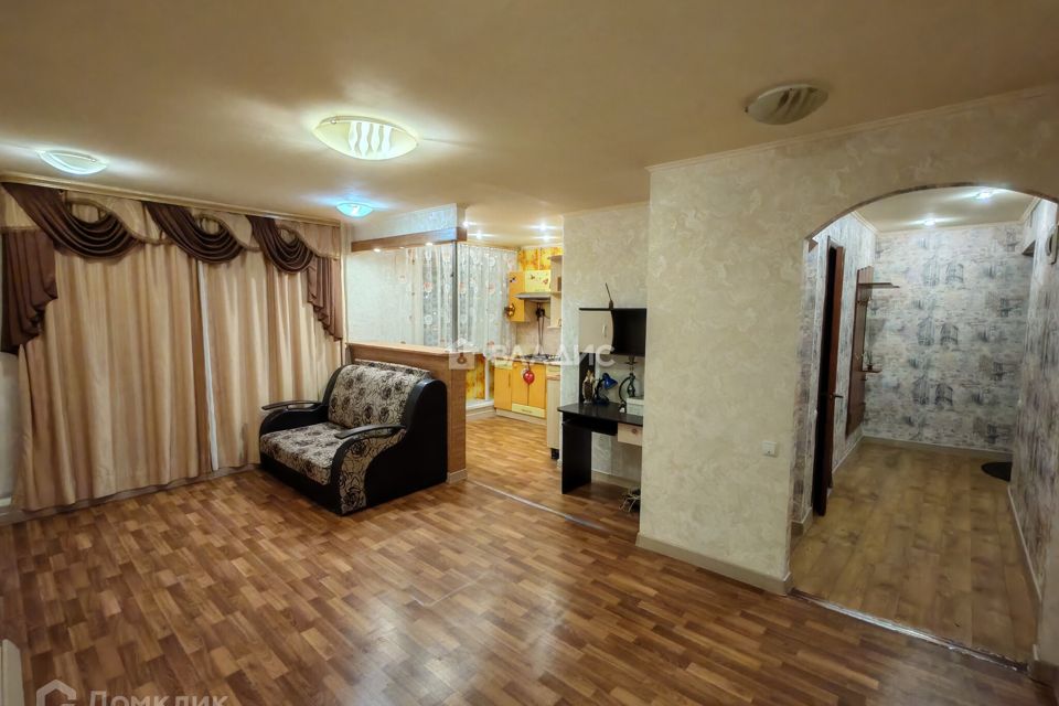 Продаётся 2-комнатная квартира, 43.8 м²