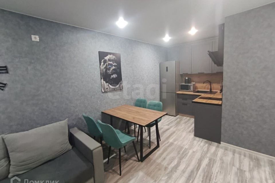 Сдаётся 1-комнатная квартира, 38 м²