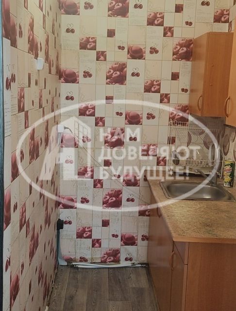 Продаётся комната в 1-комн. квартире, 24.9 м²