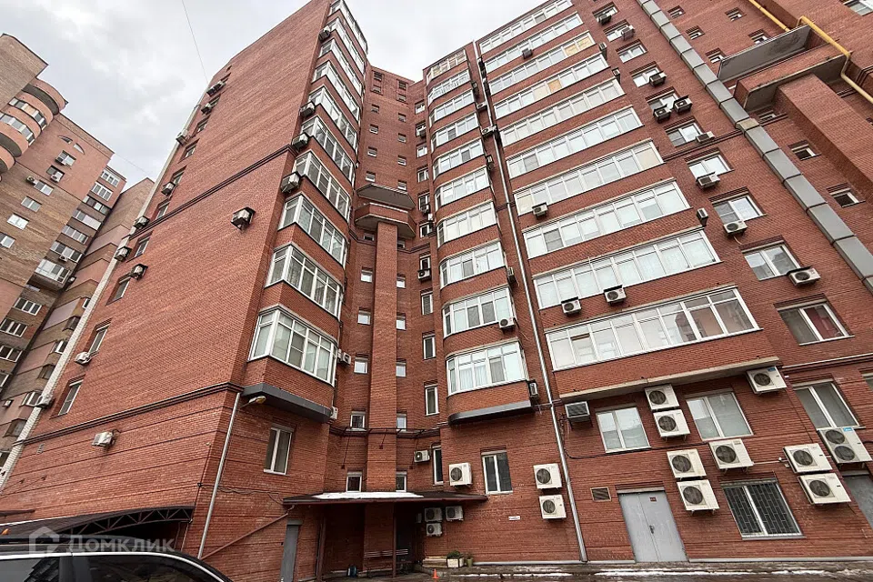 Продаётся 3-комнатная квартира, 150 м²