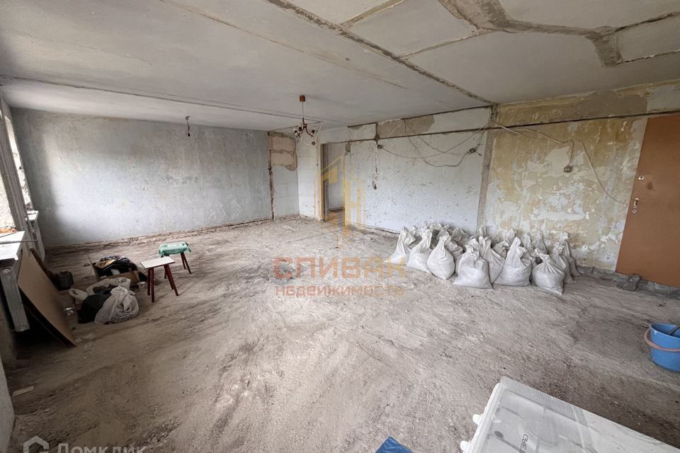 Продаётся 3-комнатная квартира, 55.6 м²