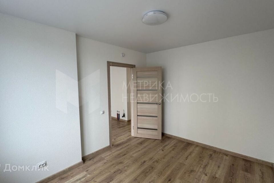 Продаётся 1-комнатная квартира, 38 м²