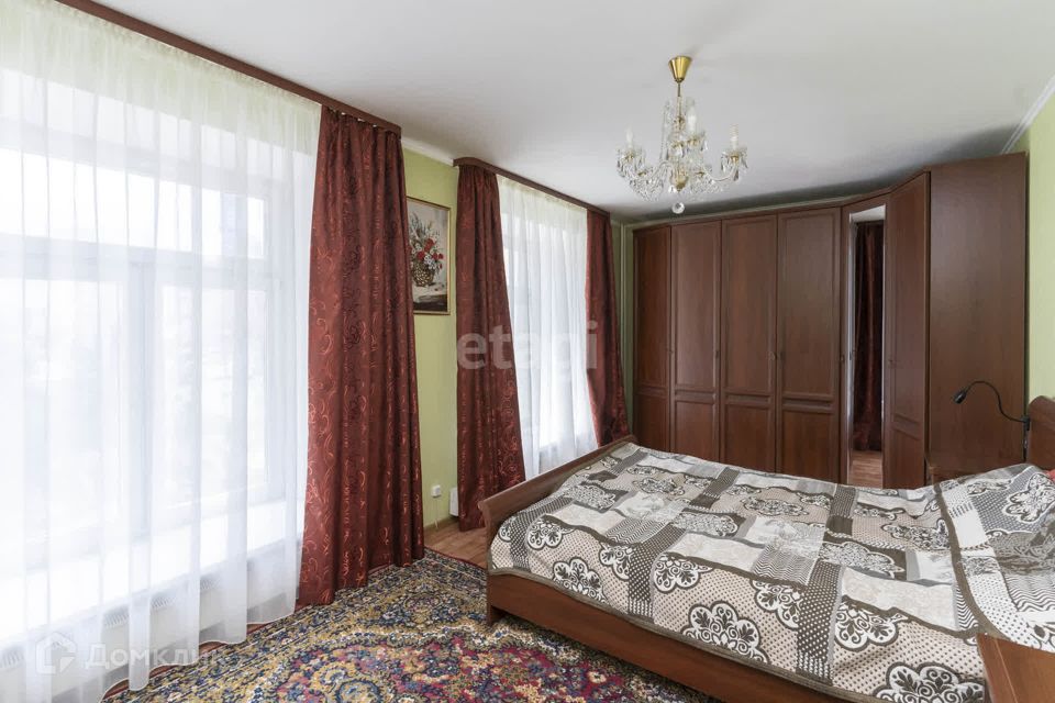 Продаётся 2-комнатная квартира, 73.6 м²