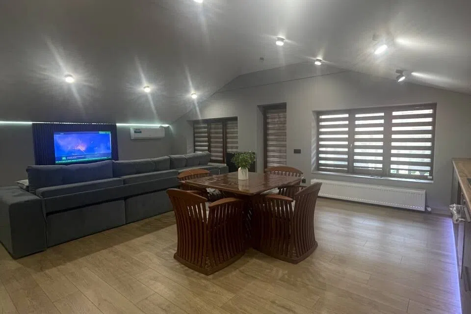 Сдаётся таунхаус, 2-эт., 120 м²