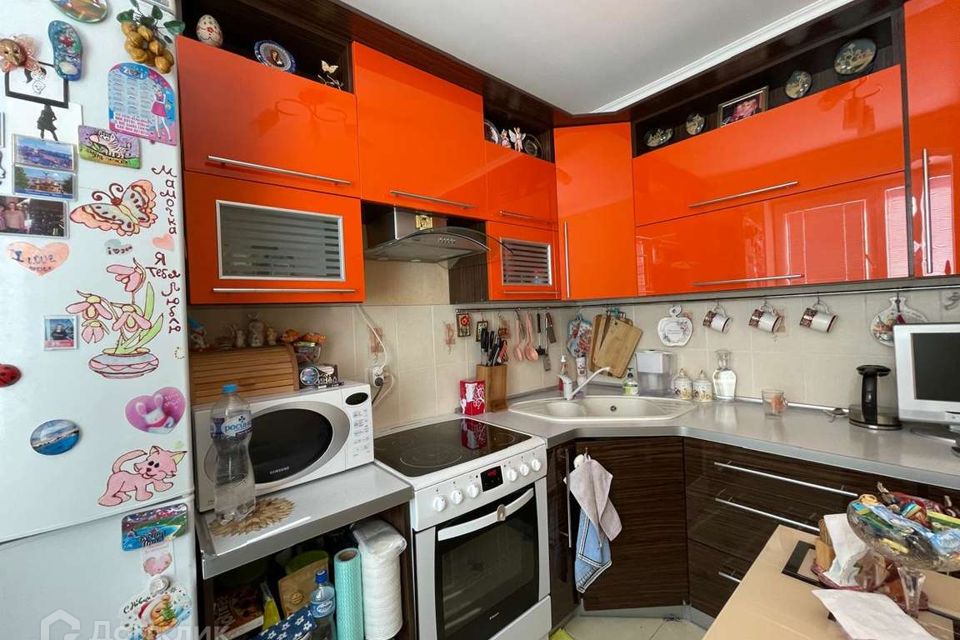 Продаётся 3-комнатная квартира, 62.4 м²