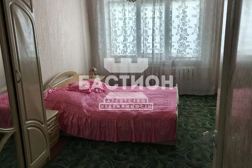 Продаётся 3-комнатная квартира, 59.8 м²