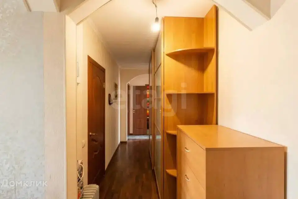 Продаётся 3-комнатная квартира, 75 м²