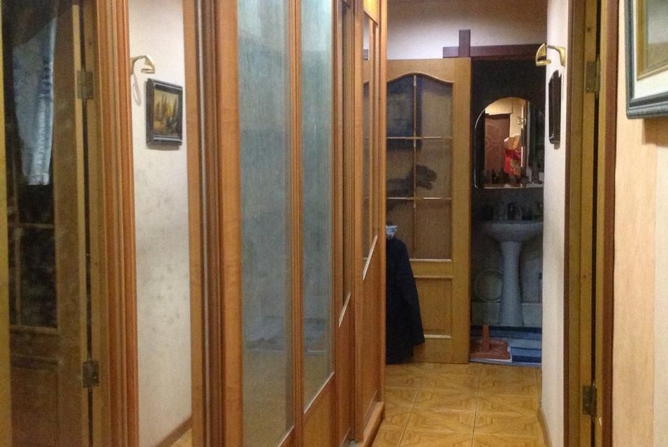 Продаётся 3-комнатная квартира, 60.4 м²