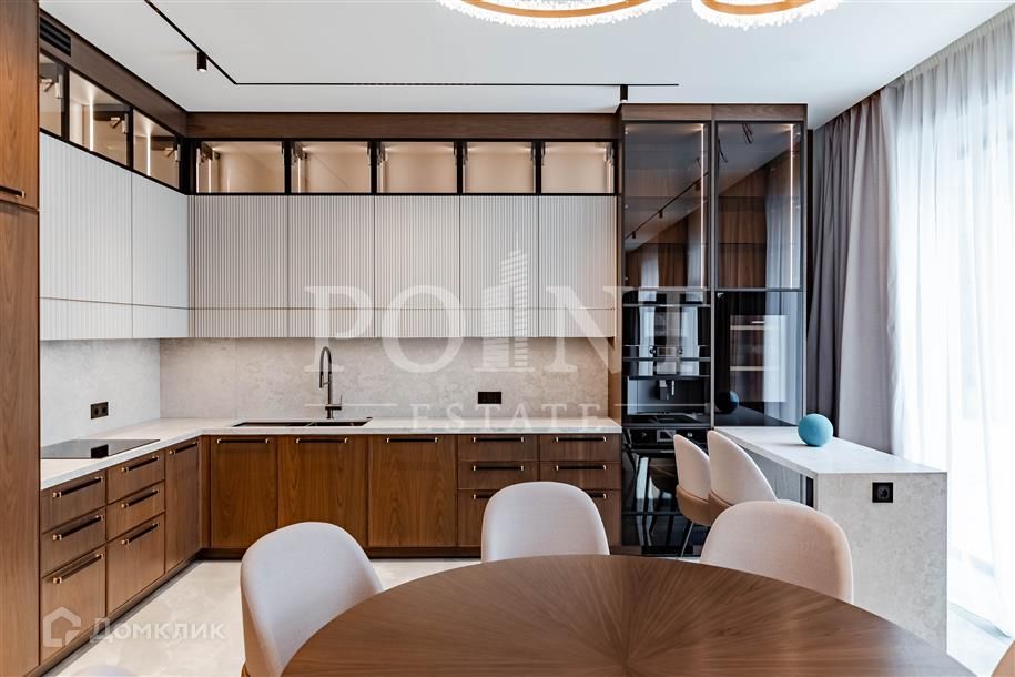 Продаётся 5-комнатная квартира, 173 м²