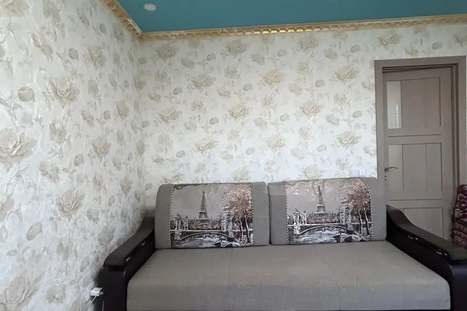 Продаётся 1-комнатная квартира, 55.7 м²