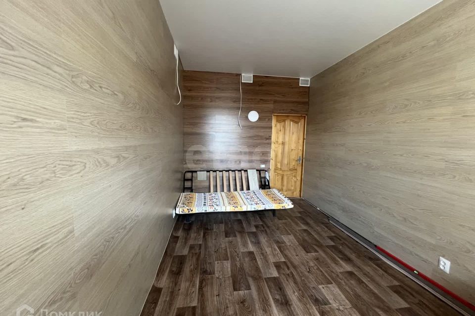 Продаётся комната в 15-комн. квартире, 15 м²