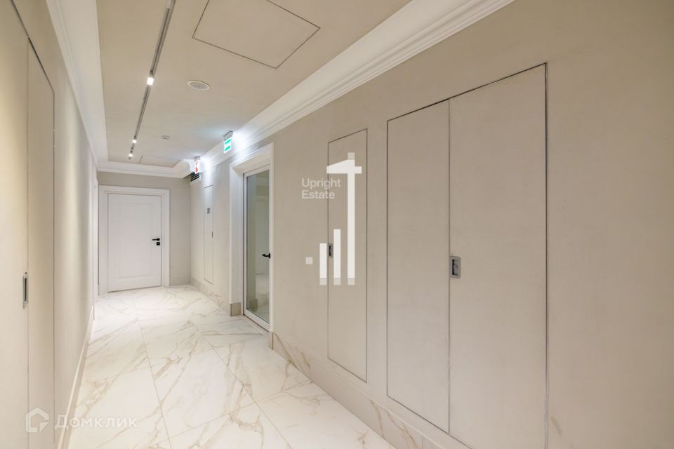 Продаётся 3-комнатная квартира, 111 м²