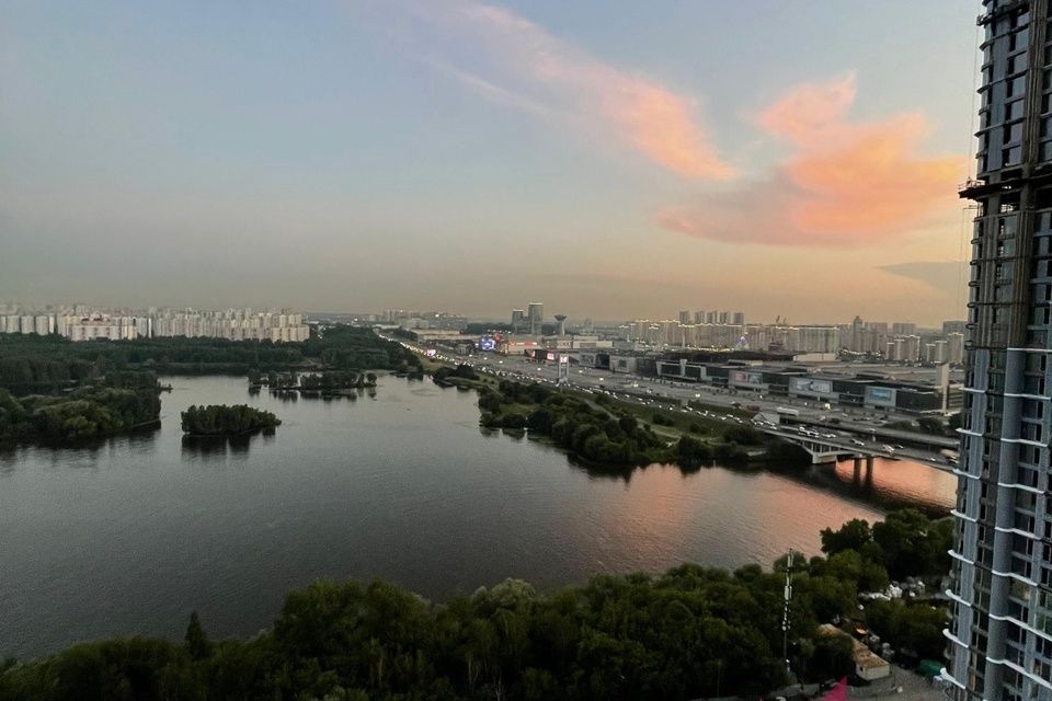 Продаётся 2-комнатная квартира, 63 м²
