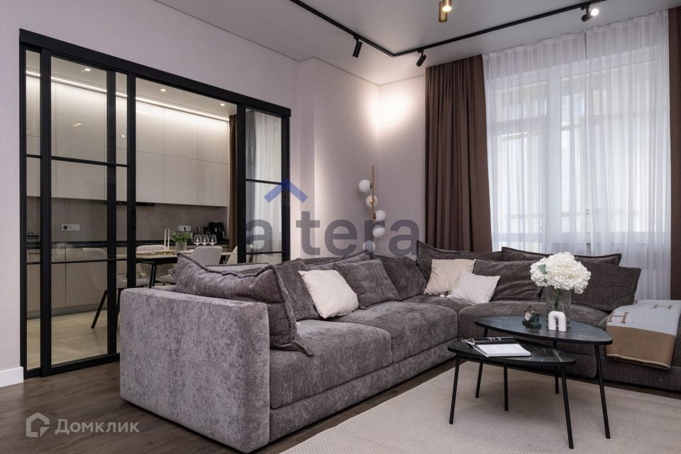 Продаётся 3-комнатная квартира, 117 м²
