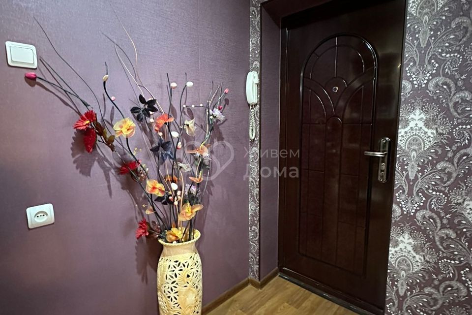Продаётся 3-комнатная квартира, 60.1 м²