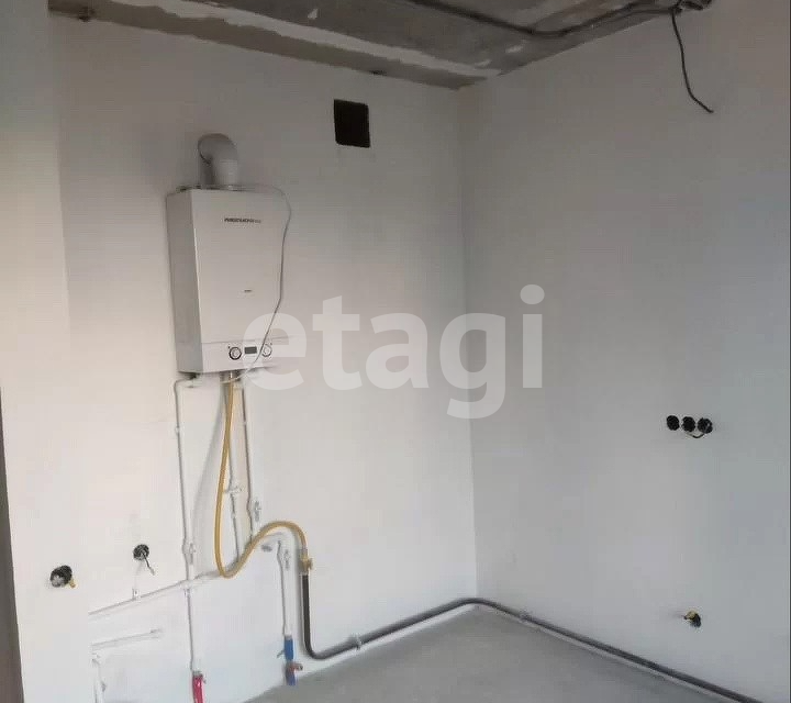 Продаётся 1-комнатная квартира, 46.7 м²