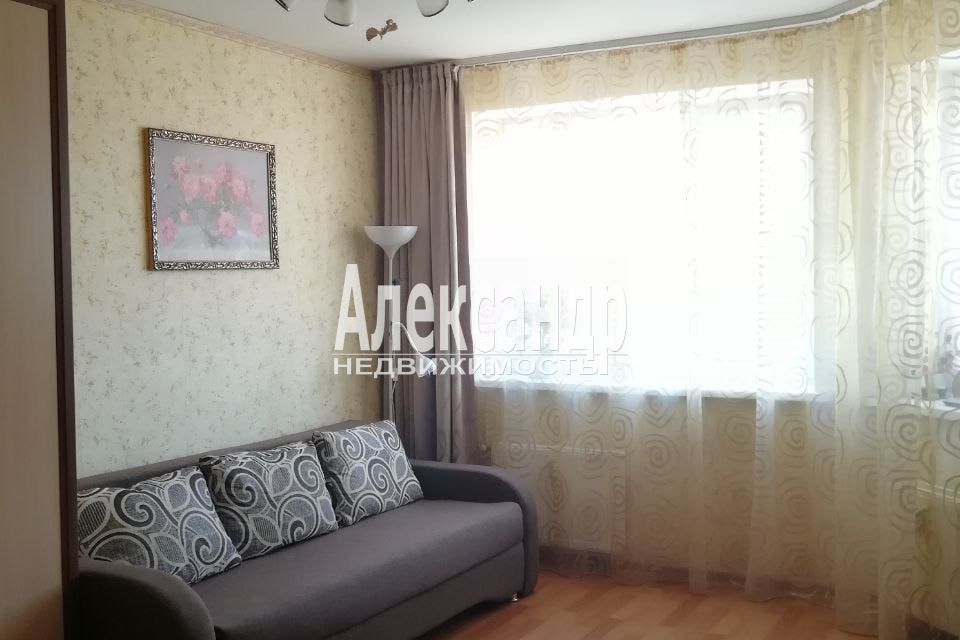 Продаётся 1-комнатная квартира, 37.4 м²