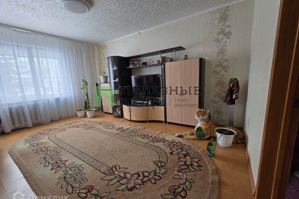Продаётся 3-комнатная квартира, 54.7 м²