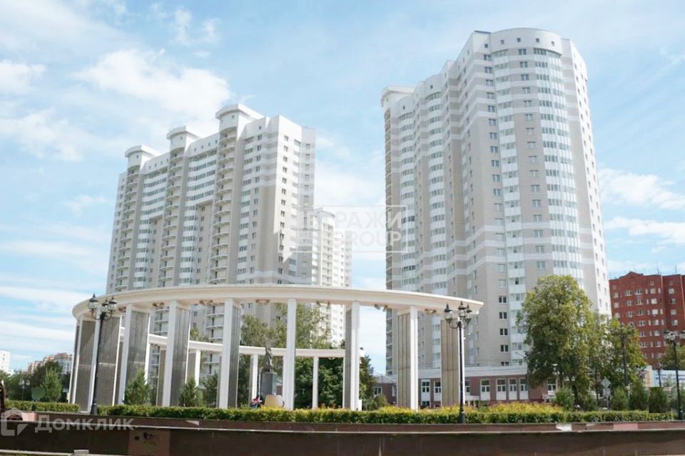 Сдаётся 1-комнатная квартира, 51 м²