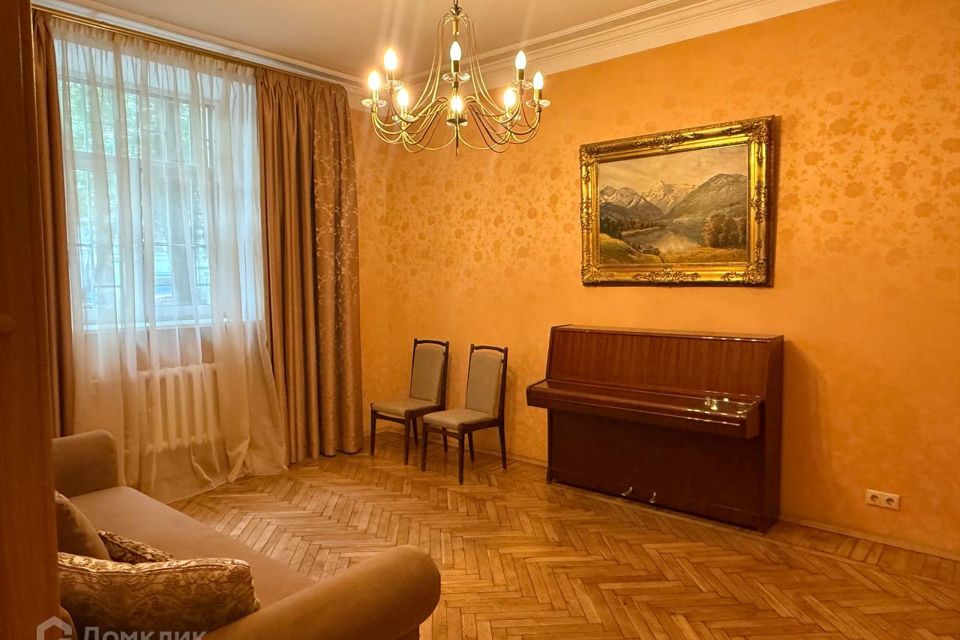Сдаётся 3-комнатная квартира, 74 м²