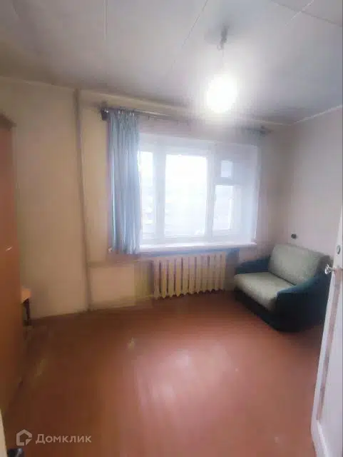 Продаётся 3-комнатная квартира, 41.6 м²