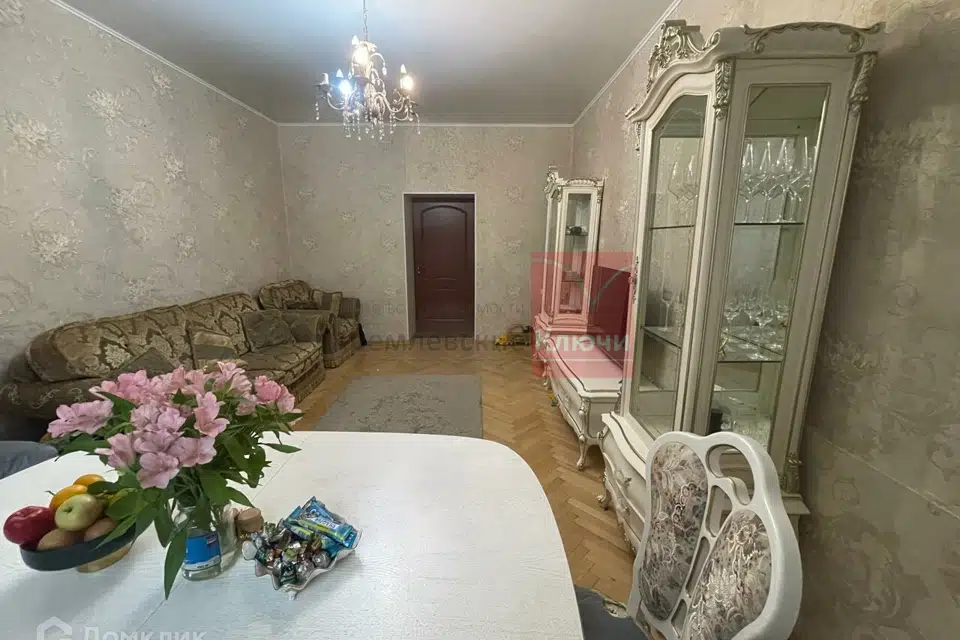 Продаётся 2-комнатная квартира, 61.3 м²