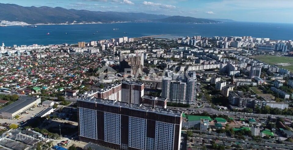 Продаётся 3-комнатная квартира, 70.6 м²