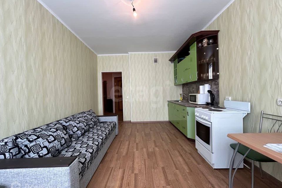 Продаётся 2-комнатная квартира, 79 м²