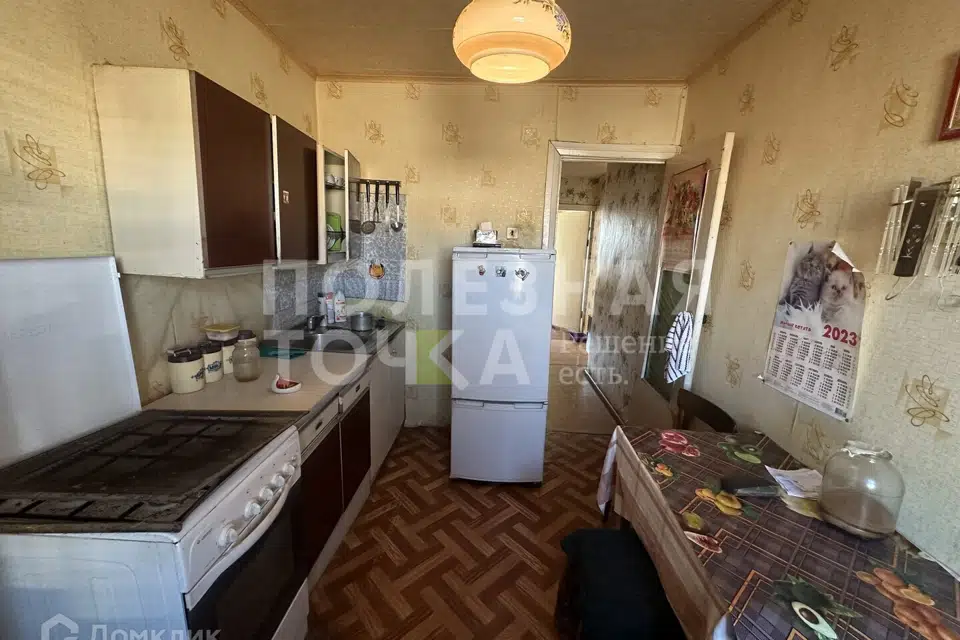 Продаётся 3-комнатная квартира, 56.9 м²