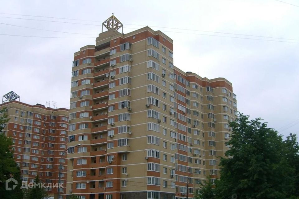 Продаётся 1-комнатная квартира, 50.5 м²