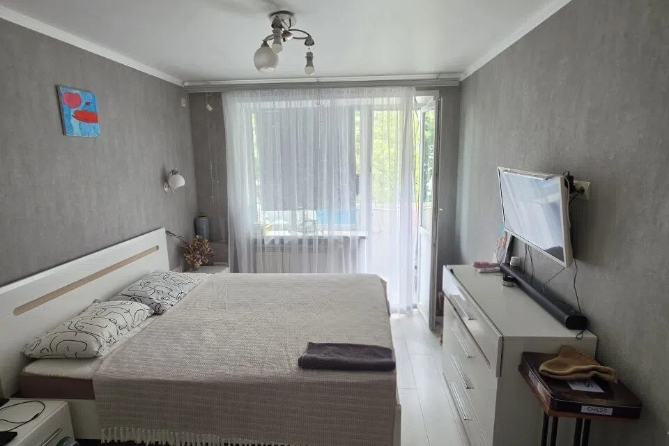 Продаётся 3-комнатная квартира, 52.6 м²